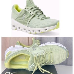 On CloudSwift Womens Road Running Shoe (Hay/Leaf)